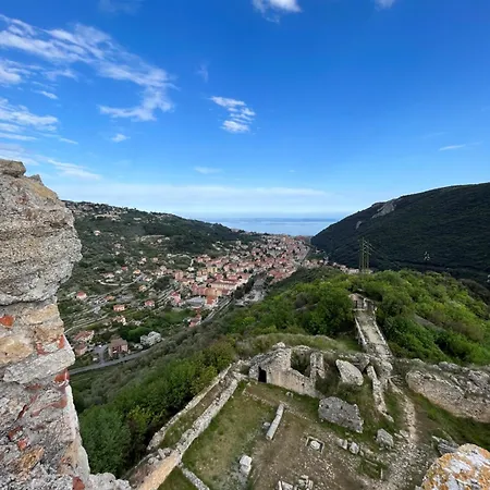 Casa Di Eddie A Finalborgo *