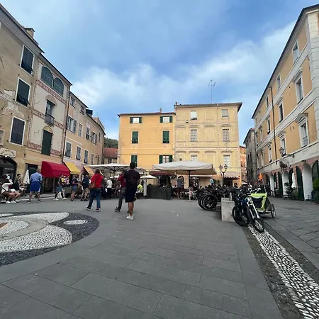 Casa Di Eddie A Finalborgo Finale Ligure