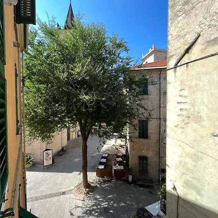 Apartment Casa Di Eddie A Finalborgo *